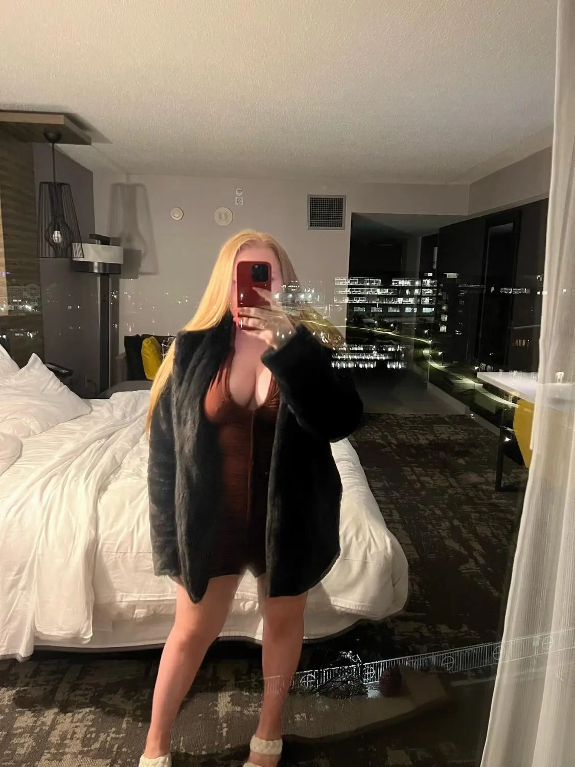Story by Scarlett Harlow